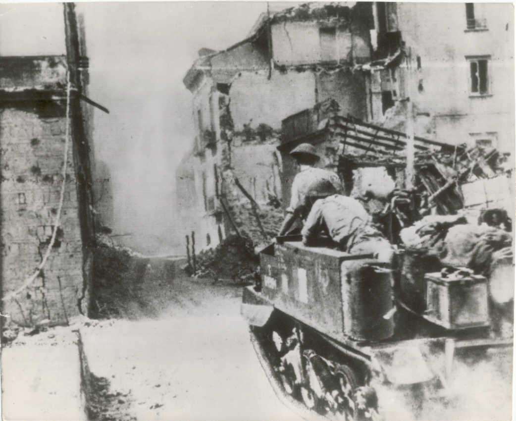 BREN GUN CARRIER   SALERNO