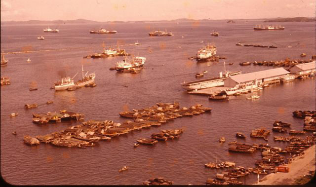 SINGAPORE HARBOUR